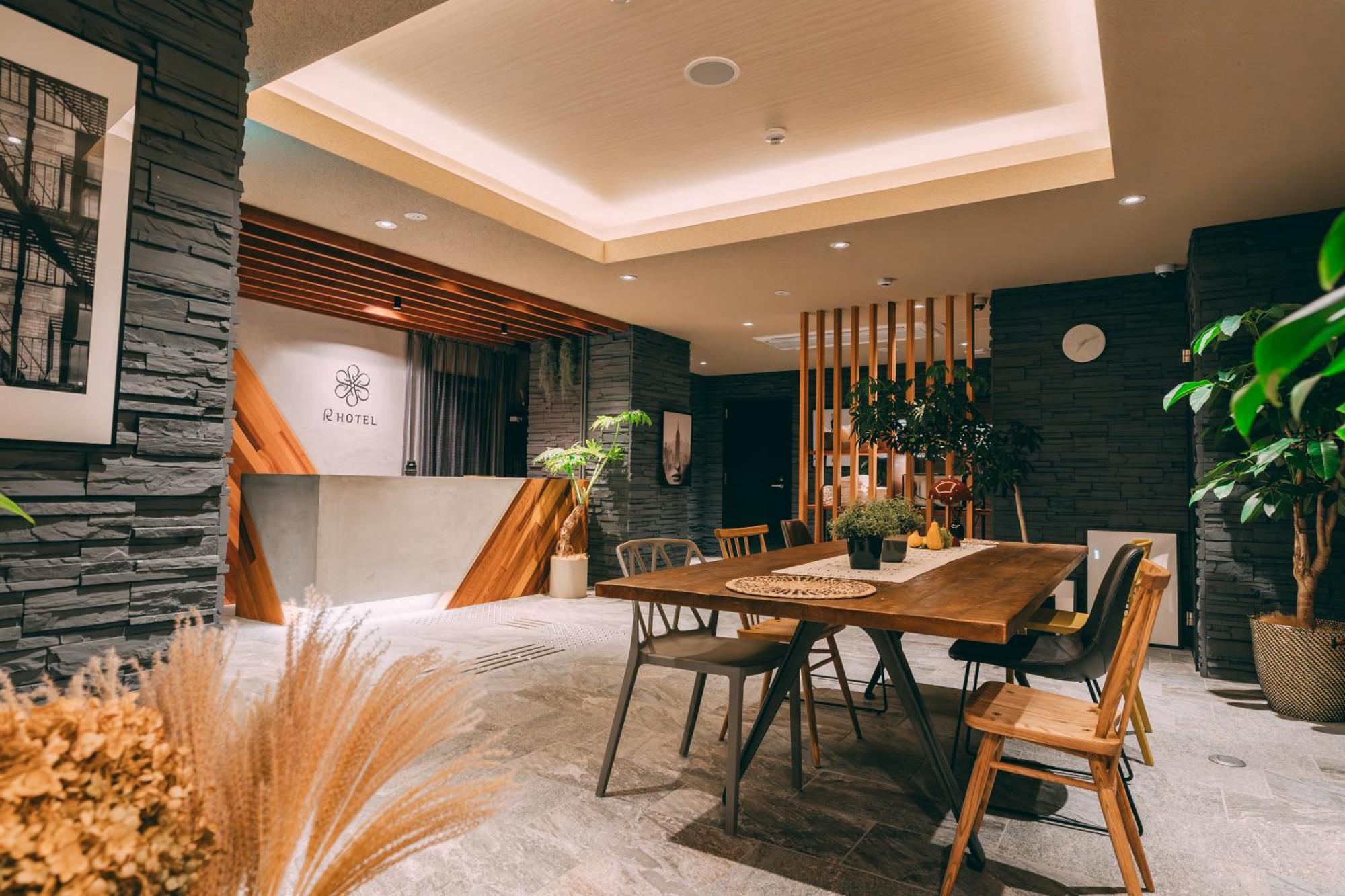 R Hotel Honmachi Οσάκα Εξωτερικό φωτογραφία